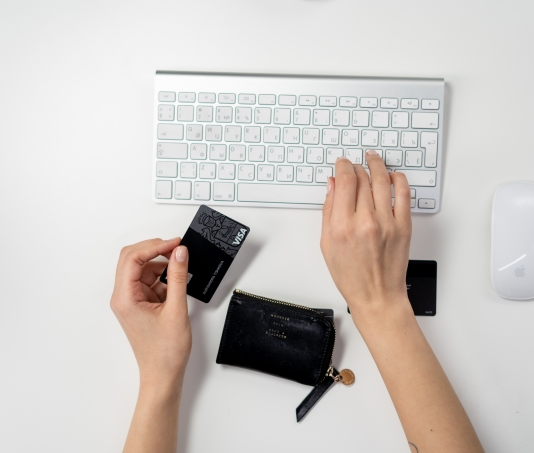 Five Advantages of Buying Online views