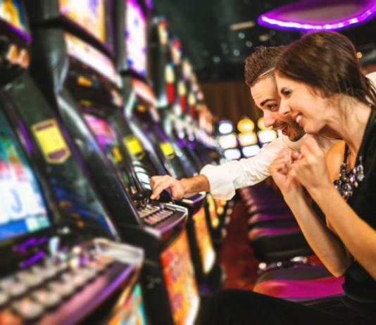 Free Online Slot Machines and Real Money Online Slots: Differences and Advantages